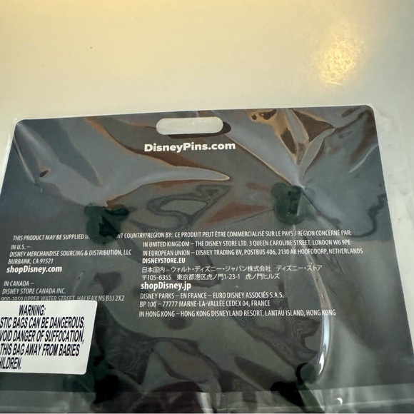 NWT. Disney Parks Nightmare Before Christmas 4 pin booster set of pins - Picture 9 of 14